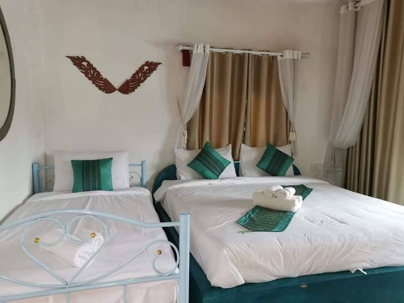 Ingmhok Country Mountain View Resort, Suan Phueng, Thailand