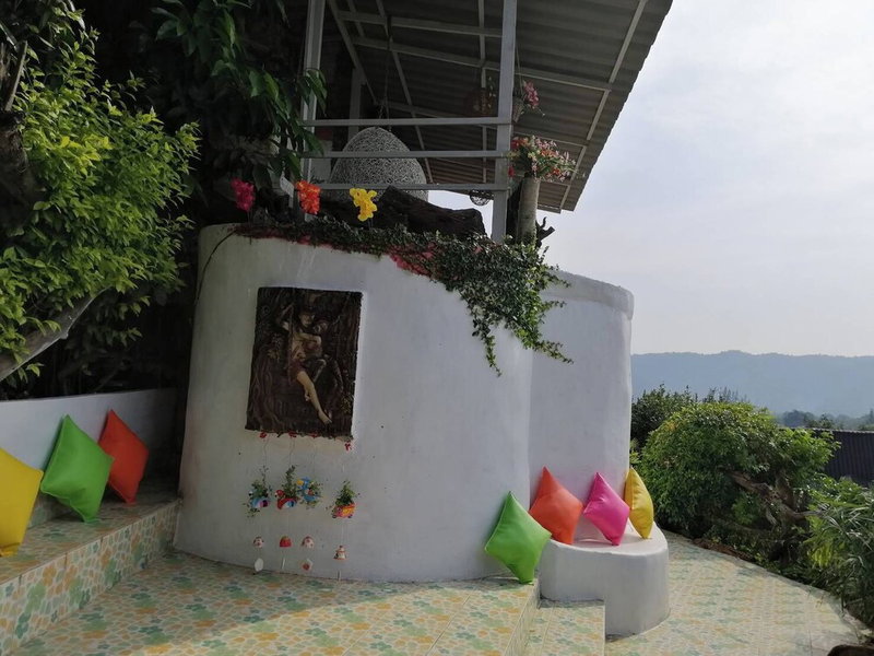 Ingmhok Country Mountain View Resort, Suan Phueng, Thailand