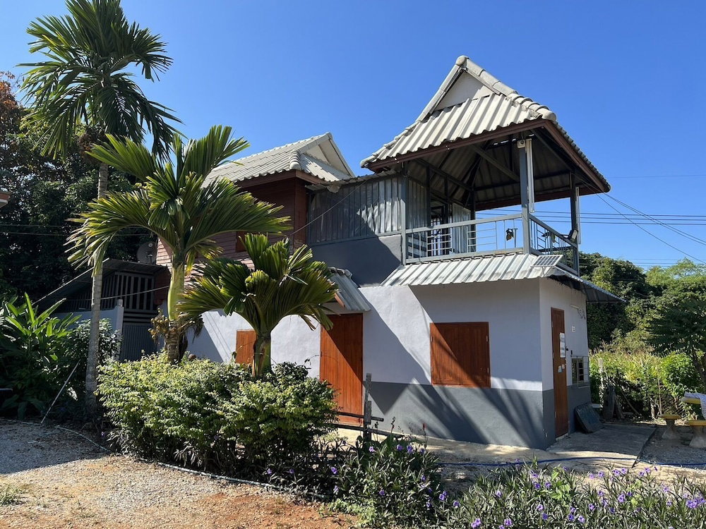 Pinmanee Resort and homestay, Thailand
