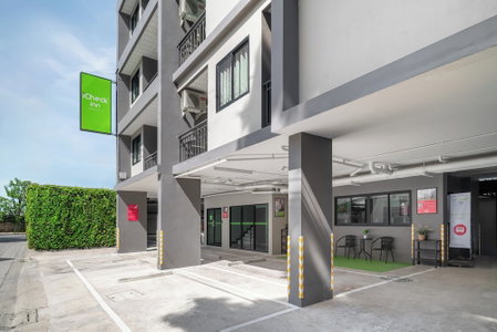 iCheck inn Darisa Ngamwongwan, Nonthaburi, Thailand
