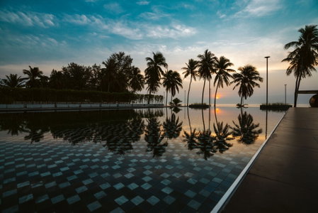 The Bloc At Sea, Thap Sakae, Thailand