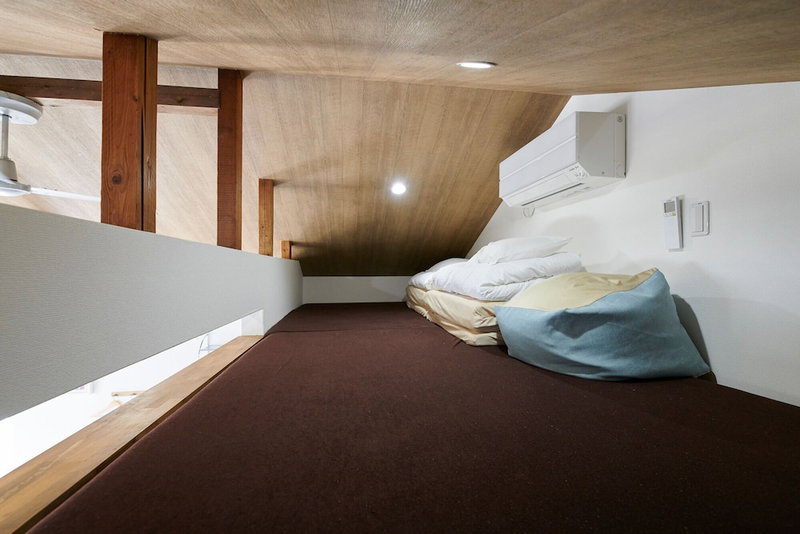 Rush Awaji Guppy - Seaside Holiday Home, Awaji, Japan