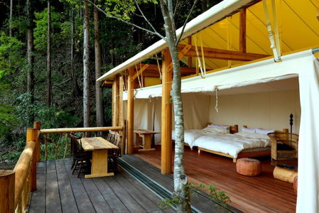 Woodland Bothy, Akiruno, Japan