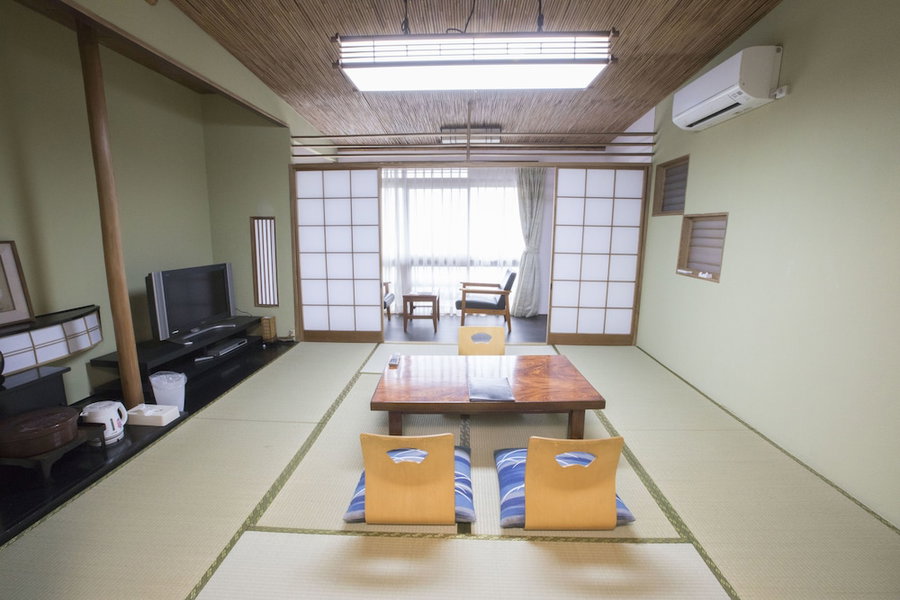Atami Kinomiyanoyu Shogetsu, Atami, Japan