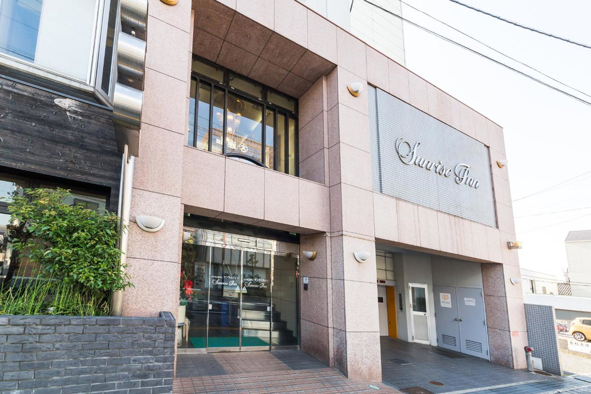 Hotel · Hotel Sunrise Inn, Kaizuka