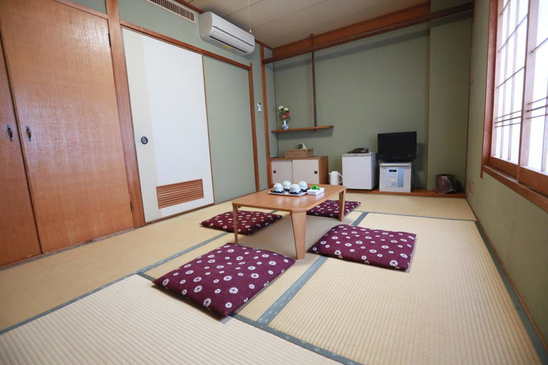 Hotel Ikeda, Nagasaki, Japan