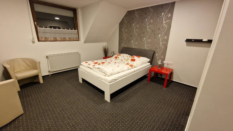 Hotel & Restaurant - Zum Schleicher Kuckuck, Schleich, Germany