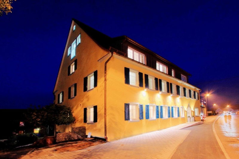Klozbücher - Das Landhotel, Ellwangen, Germany