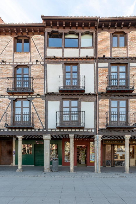 Apartamentos Ejemplares, Alcalá de Henares, Spain