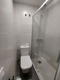 Habitaciones Universal, Madrid, Spain