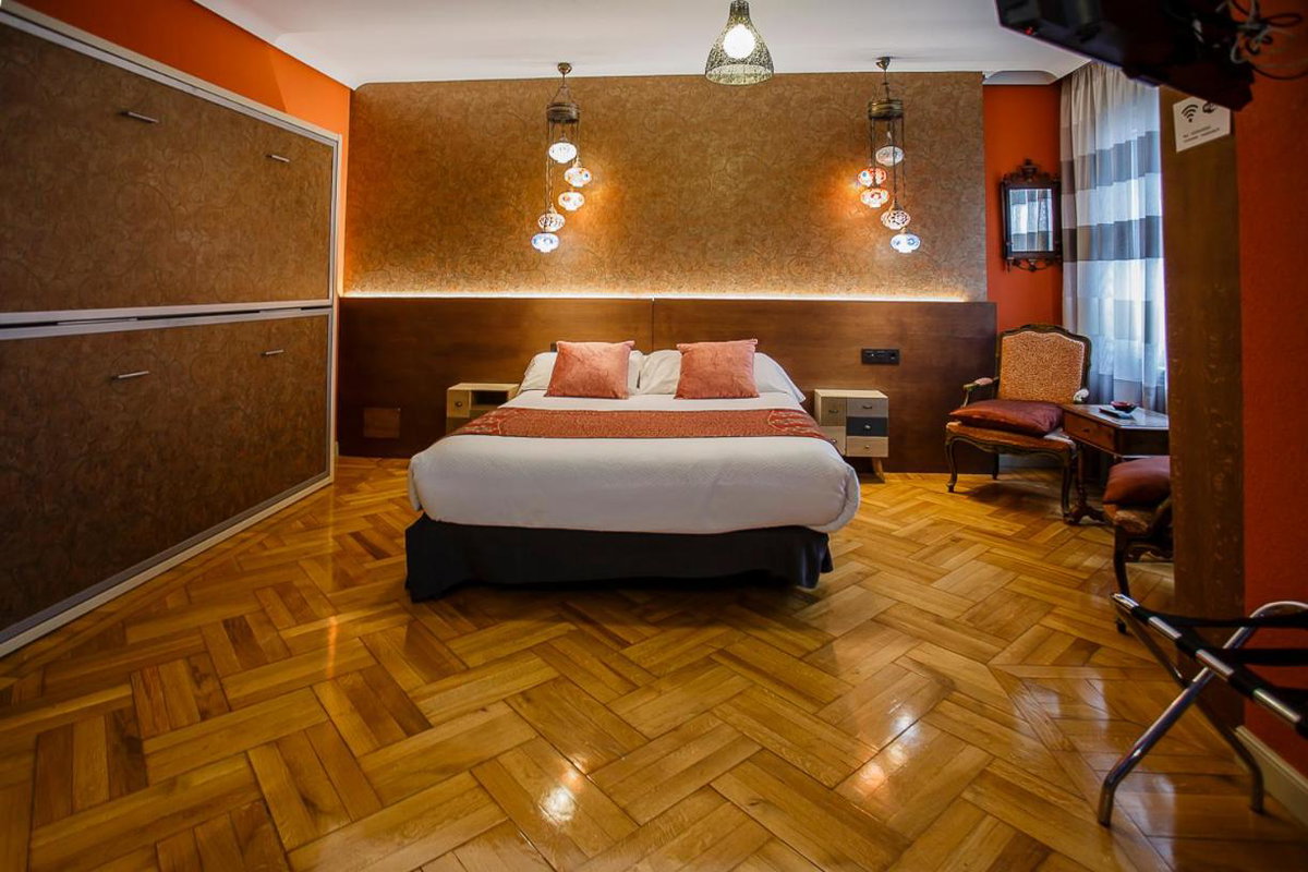 Hostal Rodas Pamplona, Spain
