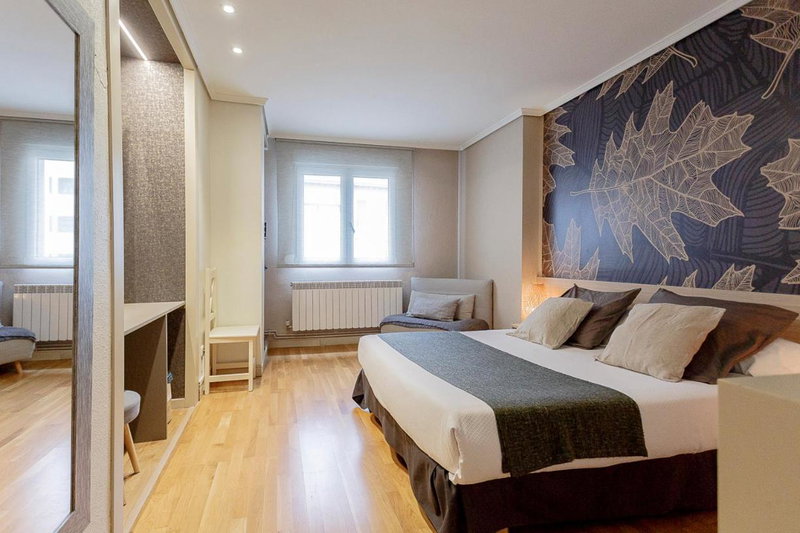Hostal Rodas Pamplona, Pamplona, Spain