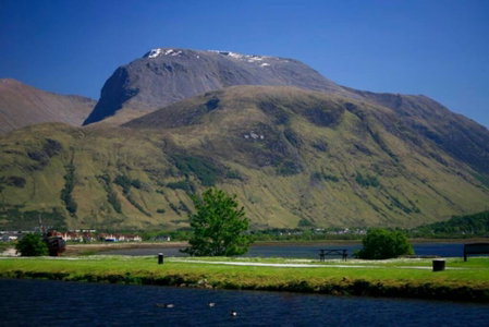 Corran, Glenloch View, Fort William 2-Bedroom Loch Side Flat, Fort William, United Kingdom