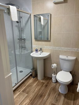 Corran, Glenloch View, Fort William 2-Bedroom Loch Side Flat, Fort William, United Kingdom