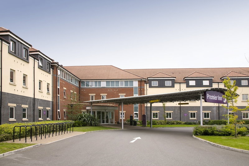 Premier Inn Heathrow Airport - M4/J4, Hayes, United Kingdom
