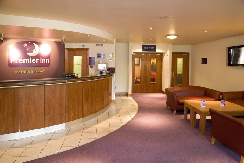 Premier Inn Heathrow Airport - M4/J4, Hayes, United Kingdom
