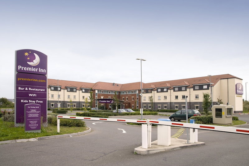 Premier Inn Heathrow Airport - M4/J4, Hayes, United Kingdom