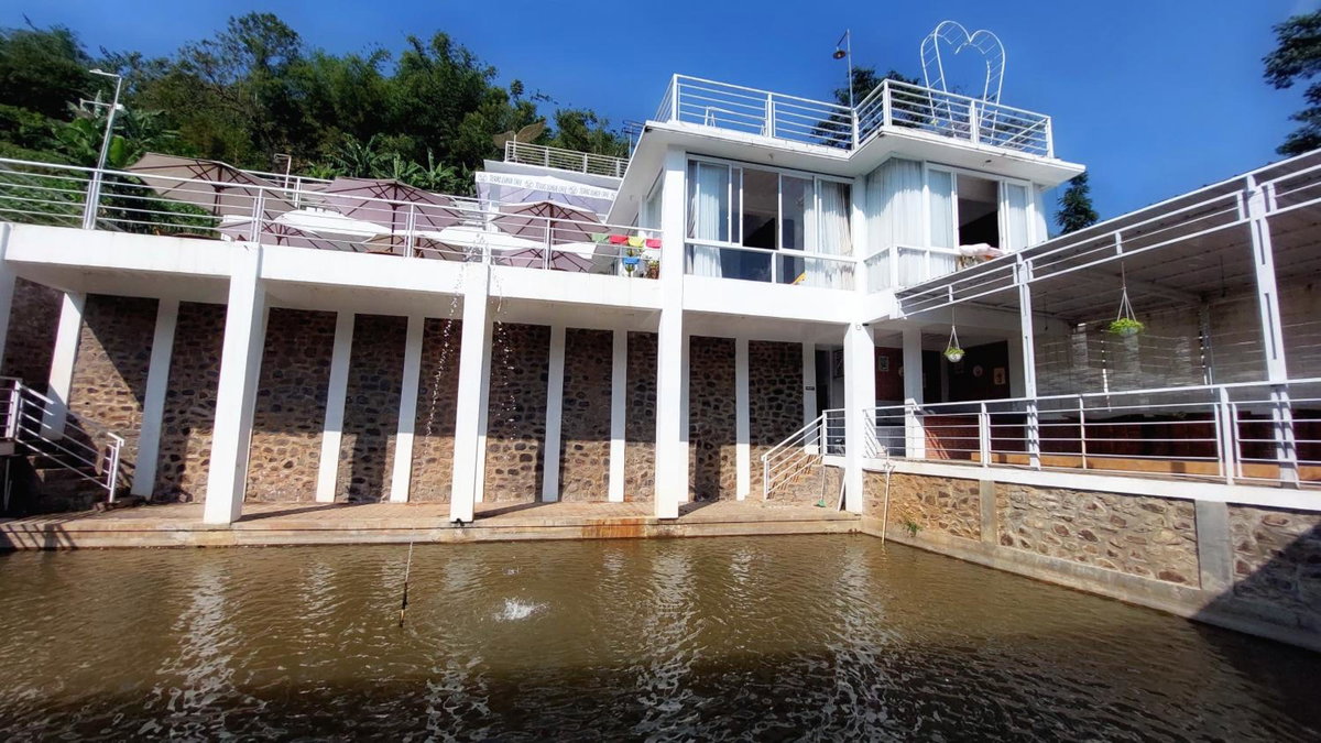 Hotel · Teras Luhur Villa dengan Infinity Pool, Sindangwangi