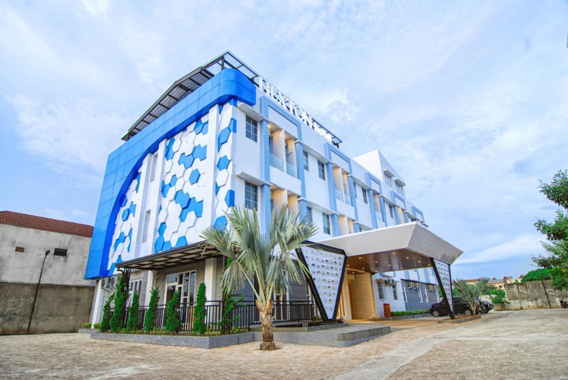 Hexton Hotel Lampung by Amazing, Tanjungkarang, Indonesia