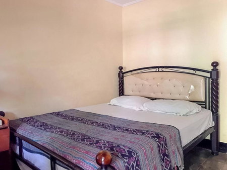 Oka Homestay Mitra RedDoorz, Mataram, Indonesia