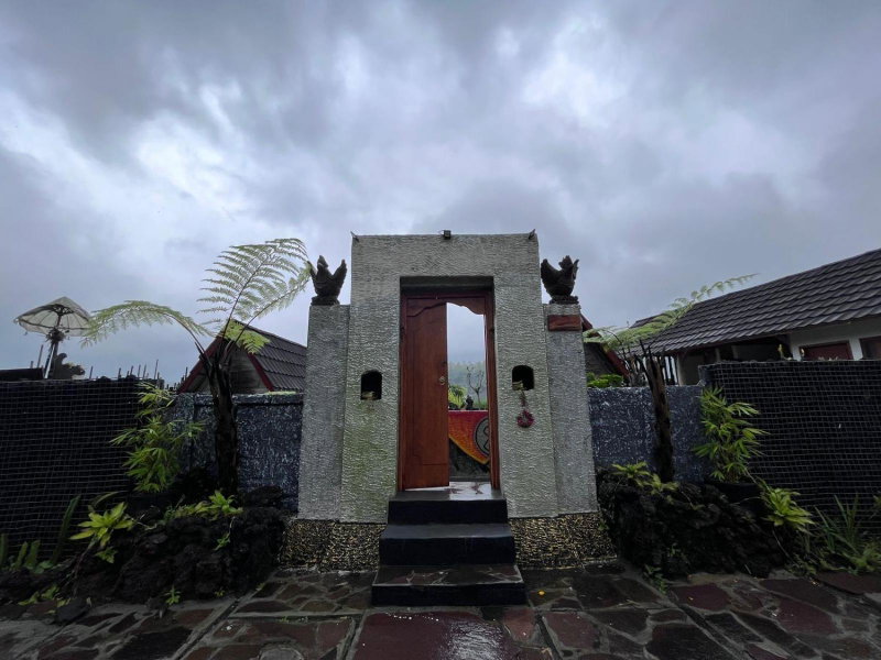 Volcano Cabin Batur RedPartner, Baturaja, Indonesia