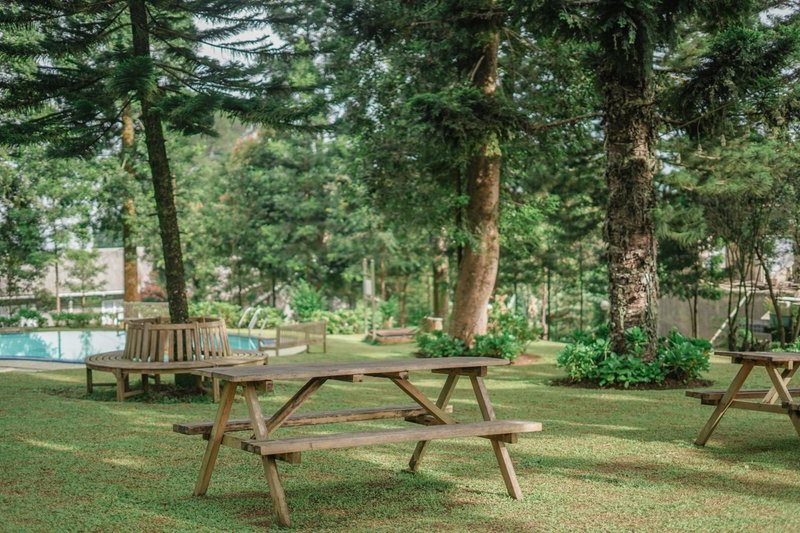 Harvest Mountain Farm Guesthouse, Bogor, Indonesia