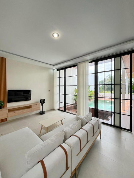 Sampai Villa Queensland, Pakem, Indonesia