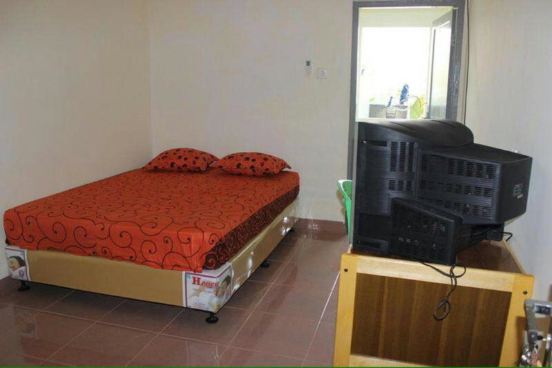Penginapan Syariah, Parit, Indonesia