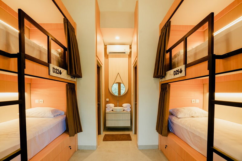 Wanaseta Guesthouse, Pecatu, Indonesia