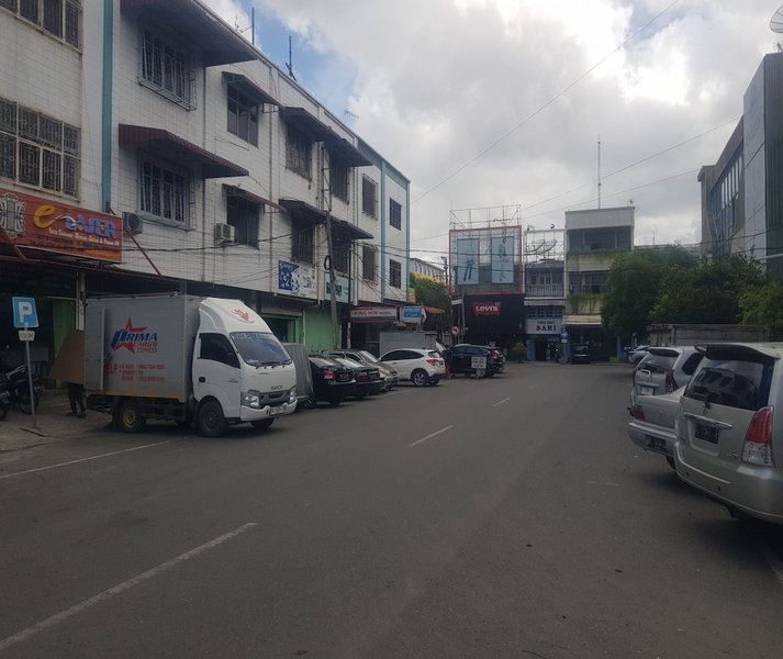 Collection O Peunayong Near Masjid Raya Baiturrahman Formerly Siwah Hotel, Banda Aceh, Indonesia