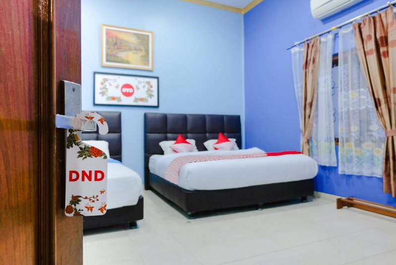 Hotel O Guest House Amalia Malang, Malang, Indonesia