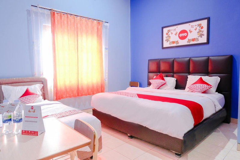 Hotel O Guest House Amalia Malang, Malang, Indonesia