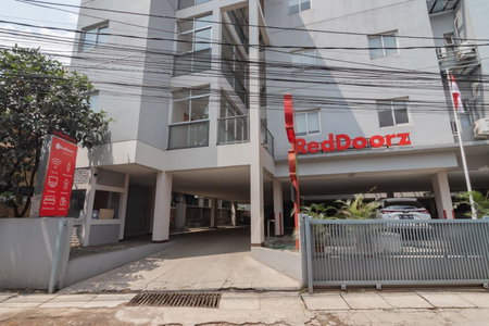 RedDoorz Plus @ Dago Pojok 3, Bandung, Indonesia
