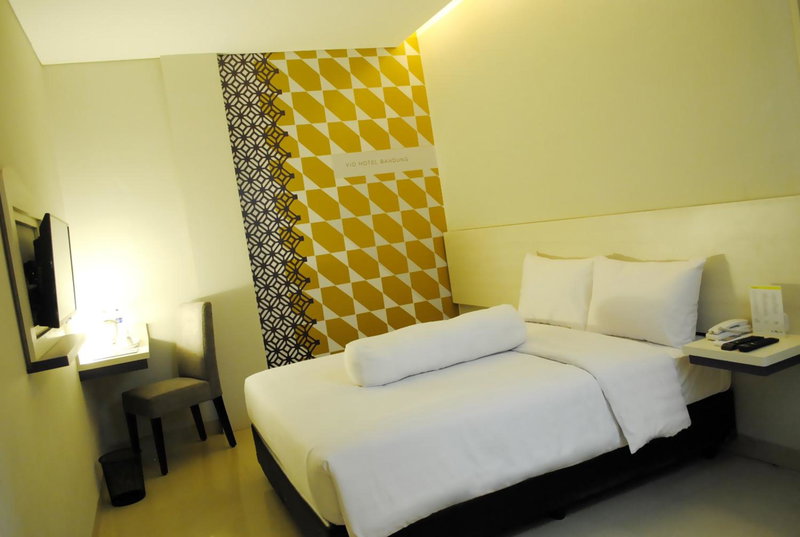 Vio Westhoff, Bandung, Indonesia