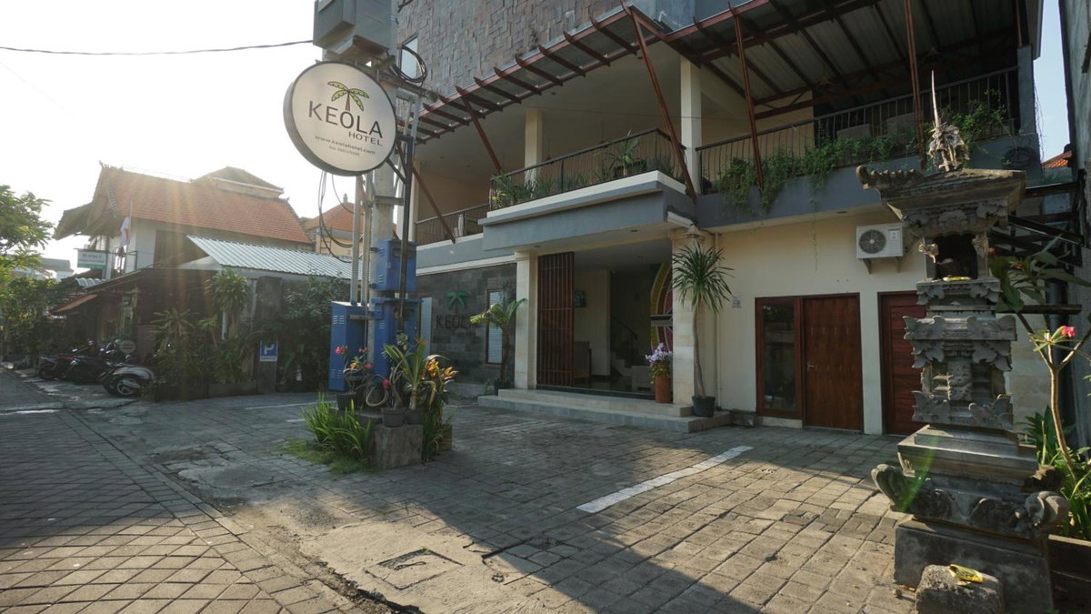 RedDoorz near Legian Street, Indonesia