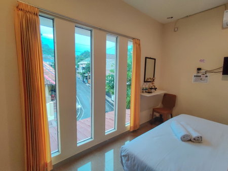 Ayuning Guest House Syariah Semarang Mitra RedDoorz, Semarang, Indonesia