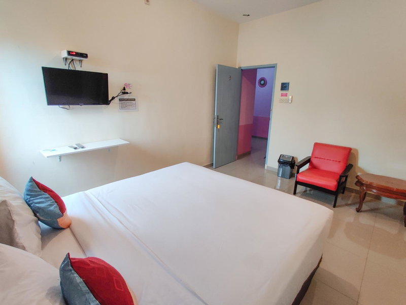 Ayuning Guest House Syariah Semarang Mitra RedDoorz, Semarang, Indonesia