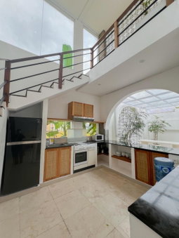 Apple Villas & Apartments, close to Canggu & Seminyak, Kerobokan, Indonesia