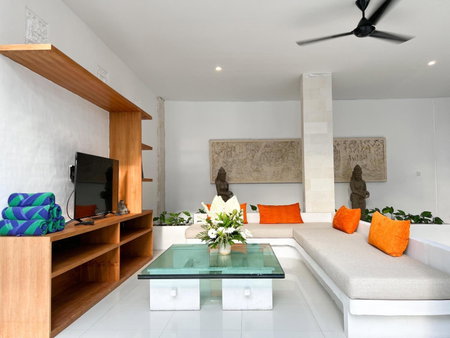 Apple Villas & Apartments, close to Canggu & Seminyak, Kerobokan, Indonesia