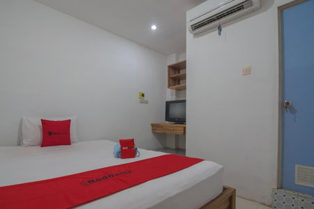 RedDoorz near Gajah Mada Pontianak, Pontianak, Indonesia
