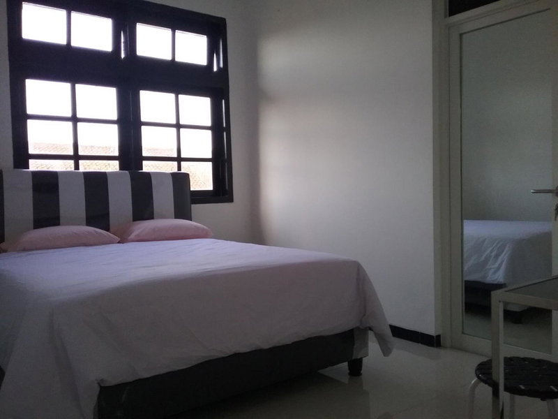 Mess Inn Semarang, Semarang, Indonesia