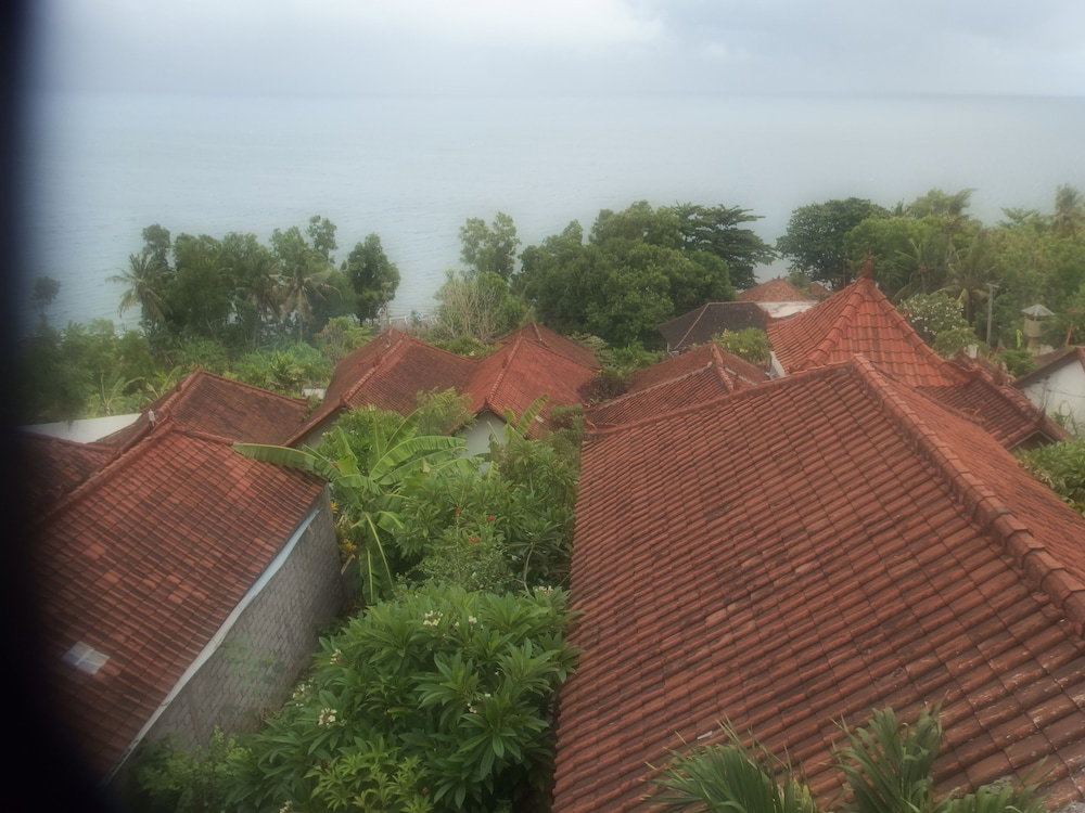 Bukit Indah Home Stay, Indonesia