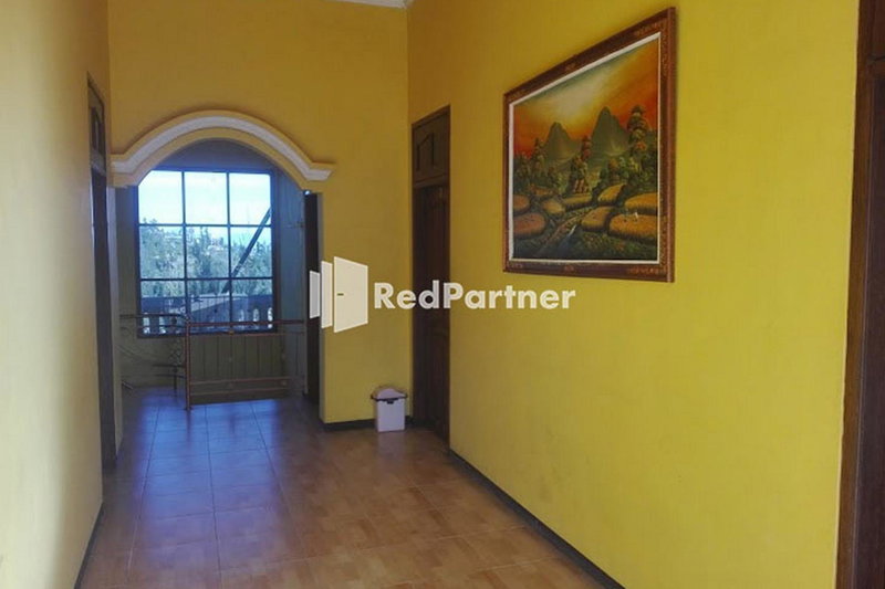 Bromo Indah Lestari Homestay Mitra RedDoorz, Pasuruan, Indonesia