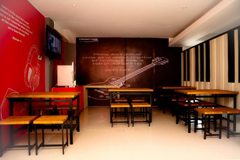 Front One Inn Sidoarjo, Sidoarjo, Indonesia