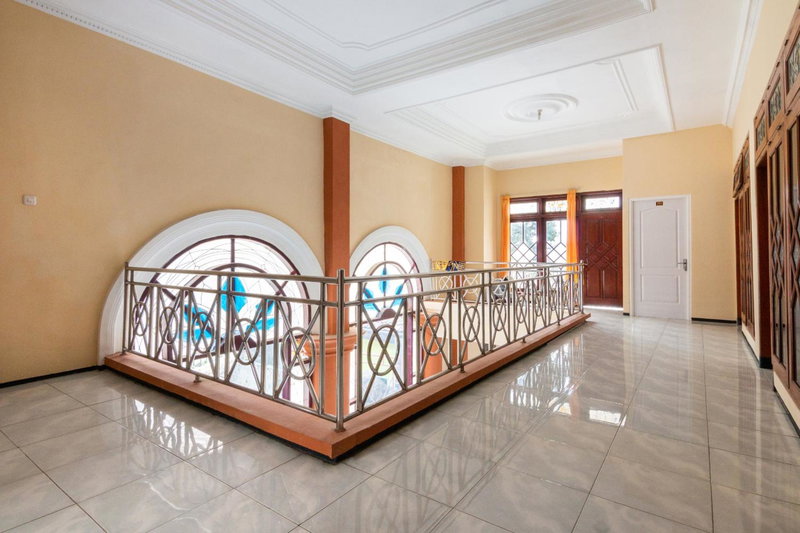 Hotel O Safira Family Residence Syariah, Lawang, Indonesia