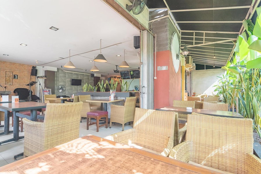 RedDoorz at H Agus Salim Street Pontianak, Pontianak, Indonesia