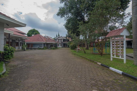 Yehezkiel Hotel Lembang Mitra RedDoorz, Bandung, Indonesia