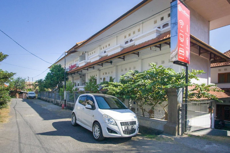RedDoorz @ Jalan Gatot Subroto Denpasar, Denpasar, Indonesia