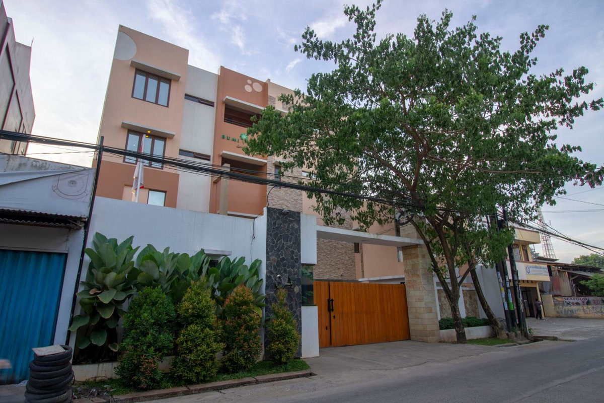 Hotel · RedDoorz Plus @ CBD Bintaro, Peladen