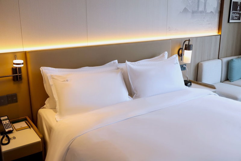 Holiday Inn Jinan Thousand Buddha Mountain By Ihg, Jinan, China